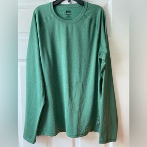 NWOT - REI Long Sleeve T-Shirt